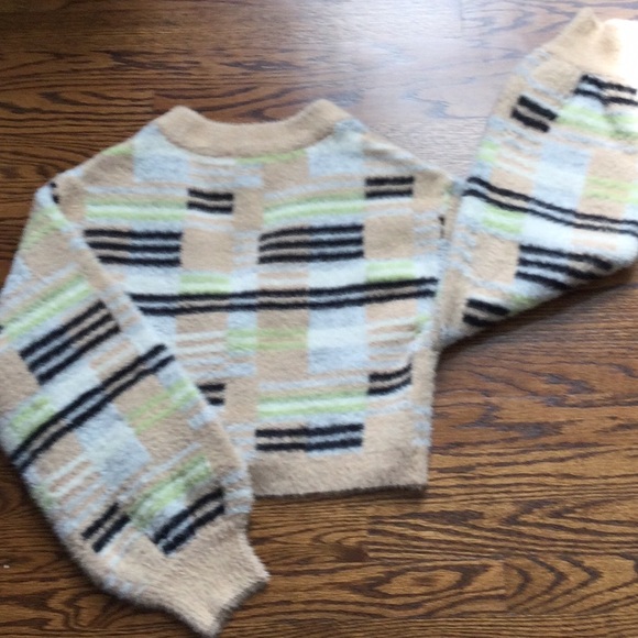 Kendall & Kylie Multi-colored patterned Cardigan in Sz XS - NWOT - Picture 3 of 6